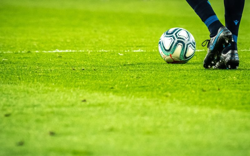 How to Analyze a Football Match Like a Pro